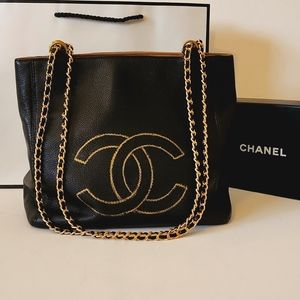 Chanel Timeless Crossbody Shoulder Bag Tote CC Caviar Leather